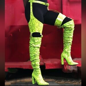 •CAPE ROBBIN• “Sexy Thing” Belted Thigh High Slouch Snake Skin Boots // NIB
